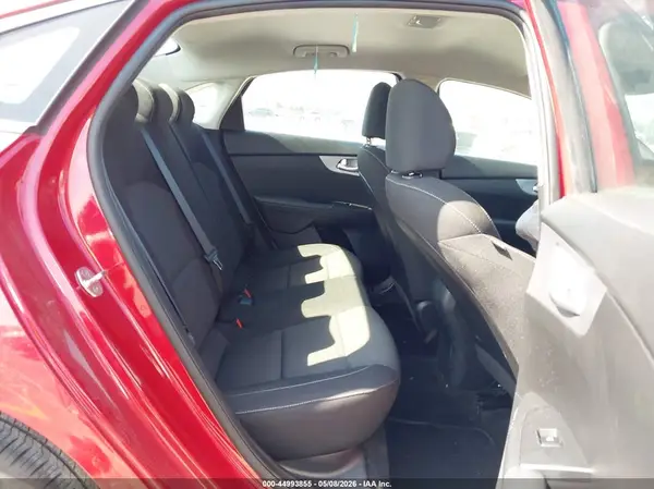 3KPF24AD4PE571215 2023 KIA FORTE - Image 8