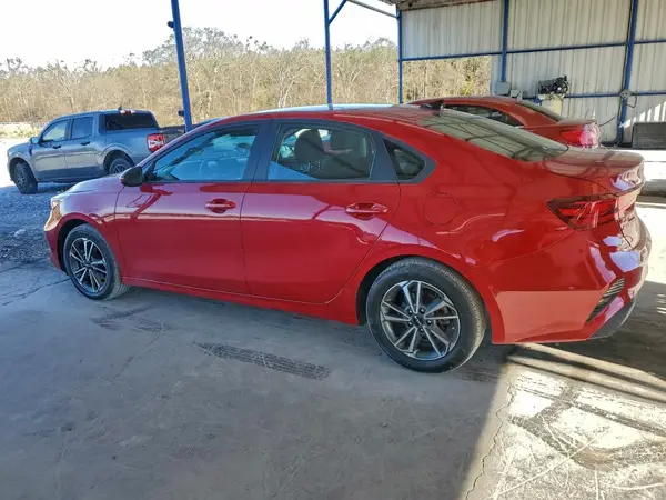 3KPF24AD4PE571246 2023 KIA FORTE - Image 2