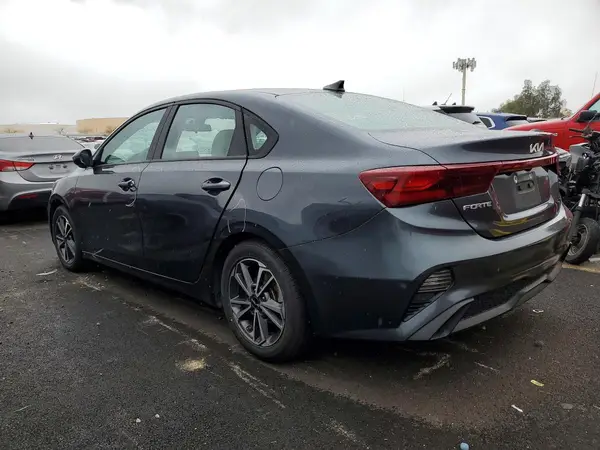 3KPF24AD4PE573000 2023 KIA FORTE - Image 2