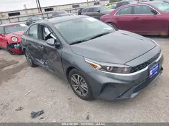 3KPF24AD4PE576978 2023 KIA FORTE
