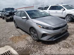 3KPF24AD4PE577094 2023 KIA FORTE