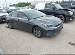 3KPF24AD4PE578827 2023 KIA FORTE