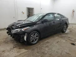 3KPF24AD4PE581503 2023 KIA FORTE
