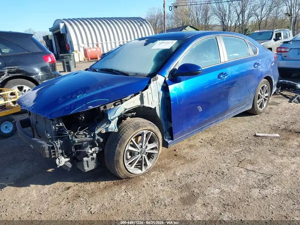 3KPF24AD4PE596826 2023 KIA FORTE - Image 2