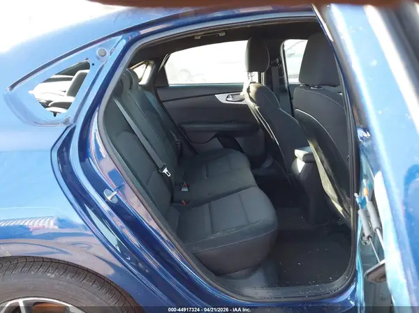 3KPF24AD4PE596826 2023 KIA FORTE - Image 8