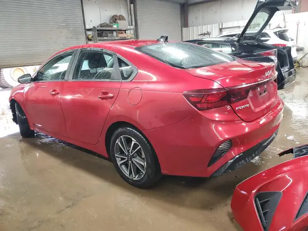 3KPF24AD4PE597183 2023 KIA FORTE - Image 2