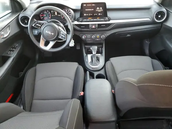 3KPF24AD4PE597832 2023 KIA FORTE - Image 8