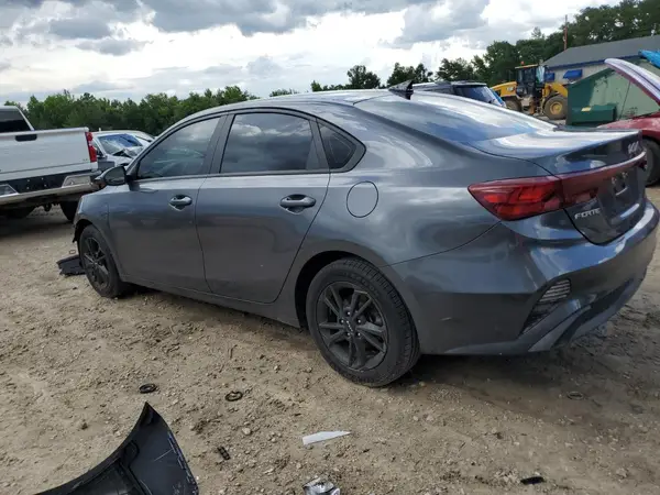 3KPF24AD4PE604861 2023 KIA FORTE - Image 2