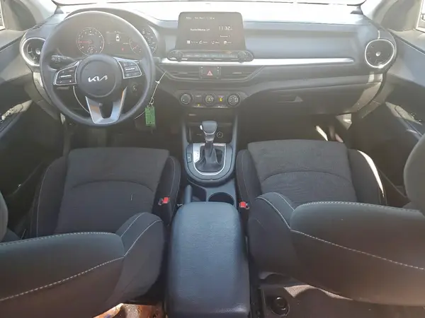 3KPF24AD4PE605685 2023 KIA FORTE - Image 8