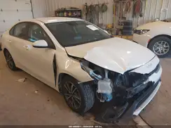 3KPF24AD4PE607825 2023 KIA FORTE