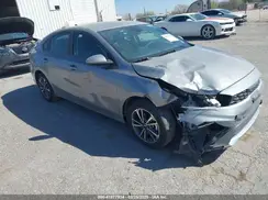 3KPF24AD4PE611082 2023 KIA FORTE