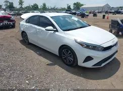 3KPF24AD4PE611938 2023 KIA FORTE