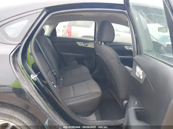 3KPF24AD4PE612118 2023 KIA FORTE - Image 8