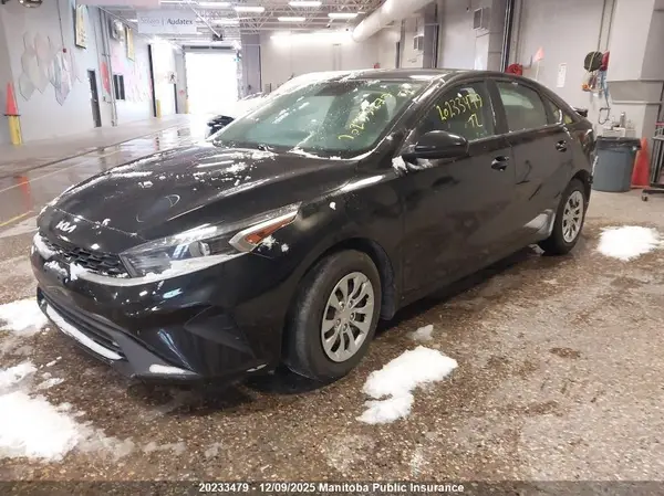 3KPF24AD4PE620767 2023 KIA FORTE - Image 2