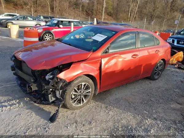3KPF24AD4PE624446 2023 KIA FORTE - Image 2