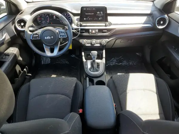 3KPF24AD4PE629209 2023 KIA FORTE - Image 8