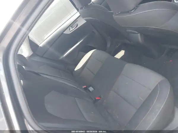 3KPF24AD4PE631137 2023 KIA FORTE - Image 8