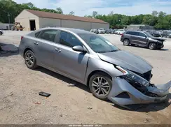 3KPF24AD4PE640825 2023 KIA FORTE