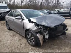 3KPF24AD4PE646947 2023 KIA FORTE