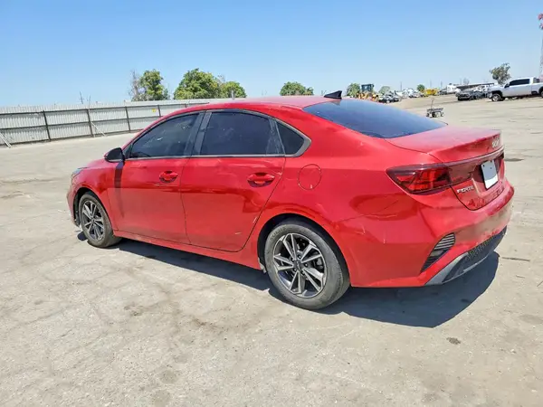 3KPF24AD4PE654658 2023 KIA FORTE - Image 2