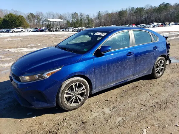 3KPF24AD4PE662159 2023 KIA FORTE - Image 1