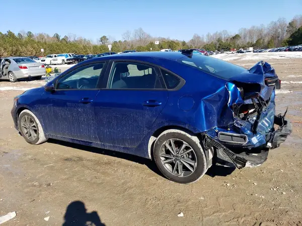 3KPF24AD4PE662159 2023 KIA FORTE - Image 2