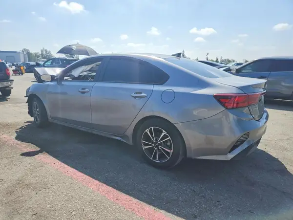 3KPF24AD4PE666289 2023 KIA FORTE - Image 2