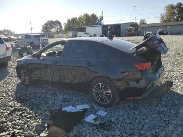 3KPF24AD4PE674361 2023 KIA FORTE - Image 2