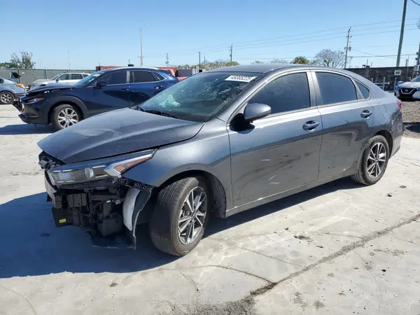 3KPF24AD4PE680225 2023 KIA FORTE - Image 1