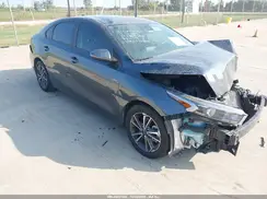 3KPF24AD4PE683514 2023 KIA FORTE