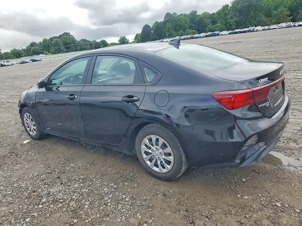 3KPF24AD4PE685490 2023 KIA FORTE - Image 2
