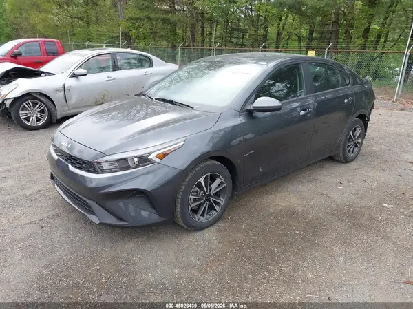 3KPF24AD4PE688079 2023 KIA FORTE - Image 2
