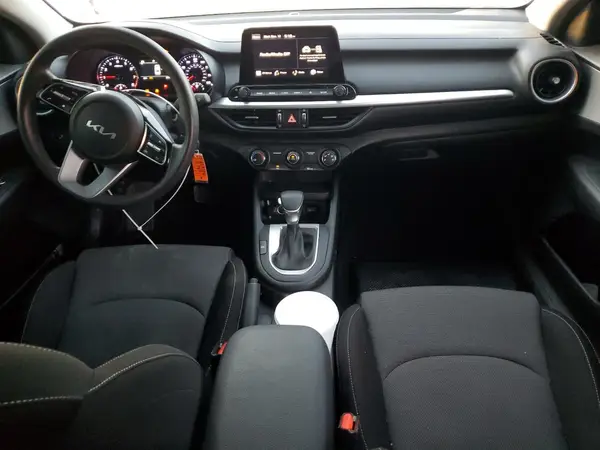 3KPF24AD4PE690057 2023 KIA FORTE - Image 8