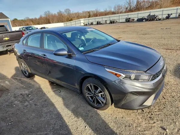 2023 KIA FORTE COPART lot 95629385 auction photo 4