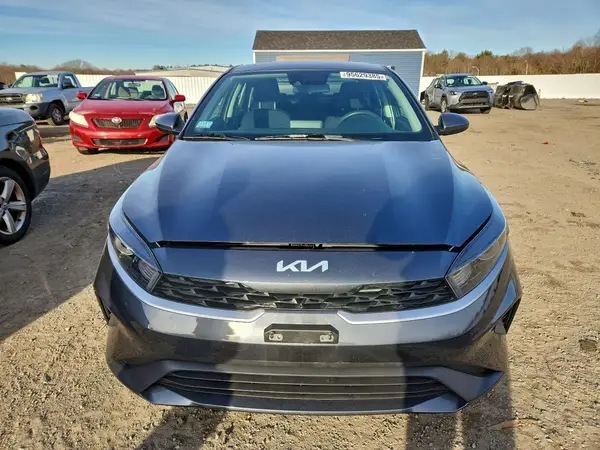 2023 KIA FORTE COPART lot 95629385 auction photo 5