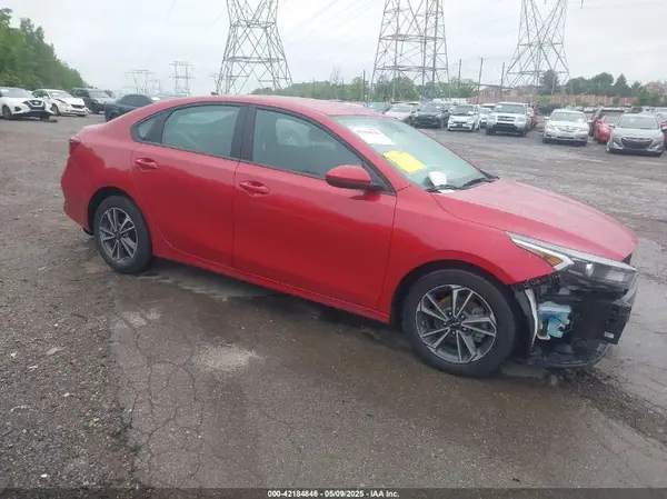 3KPF24AD4RE698484 2024 KIA FORTE - Image 1