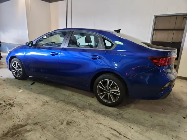 3KPF24AD4RE699960 2024 KIA FORTE - Image 2