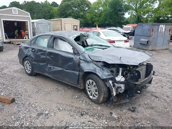 3KPF24AD4RE705997 2024 KIA FORTE - Image 1