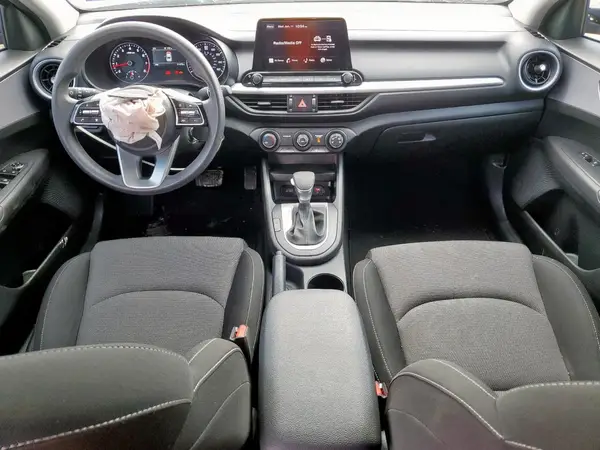 3KPF24AD4RE708916 2024 KIA FORTE - Image 8