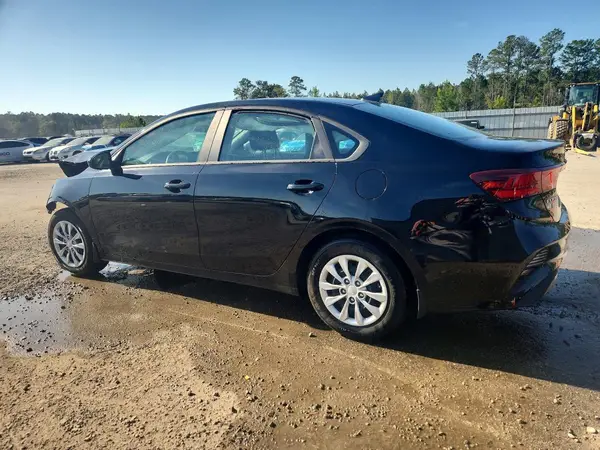 3KPF24AD4RE711203 2024 KIA FORTE - Image 2