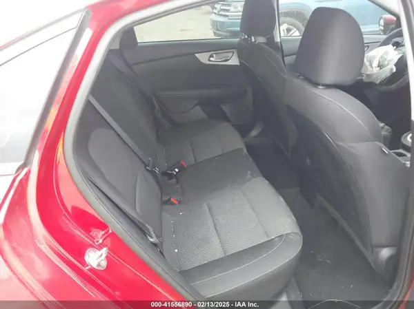 3KPF24AD4RE712643 2024 KIA FORTE - Image 8