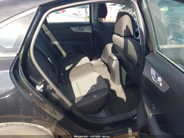 3KPF24AD4RE714179 2024 KIA FORTE - Image 8