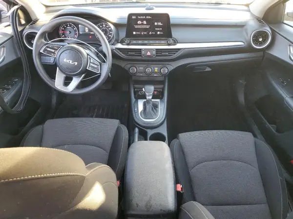 3KPF24AD4RE716871 2024 KIA FORTE - Image 8