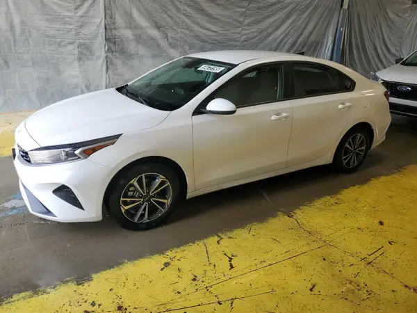 3KPF24AD4RE721035 2024 KIA FORTE - Image 1
