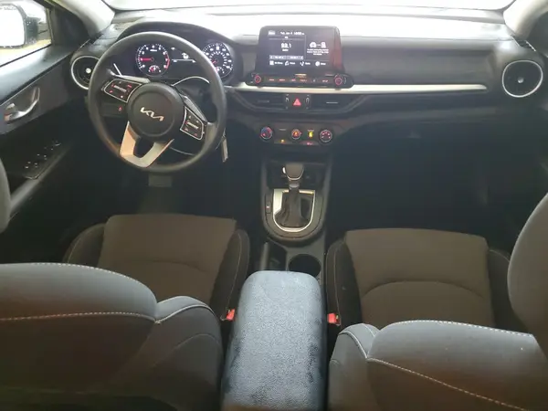 3KPF24AD4RE721035 2024 KIA FORTE - Image 8