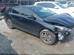 3KPF24AD4RE723898 2024 KIA FORTE