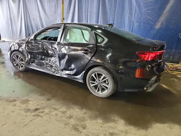 3KPF24AD4RE730916 2024 KIA FORTE - Image 2