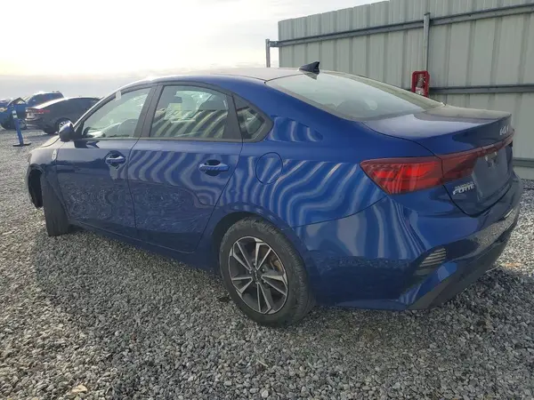 3KPF24AD4RE731953 2024 KIA FORTE - Image 2