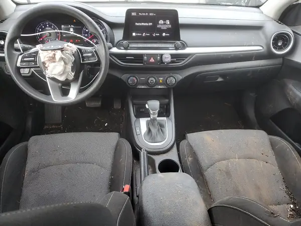 3KPF24AD4RE737798 2024 KIA FORTE - Image 8