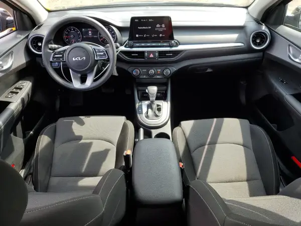 3KPF24AD4RE739535 2024 KIA FORTE - Image 8